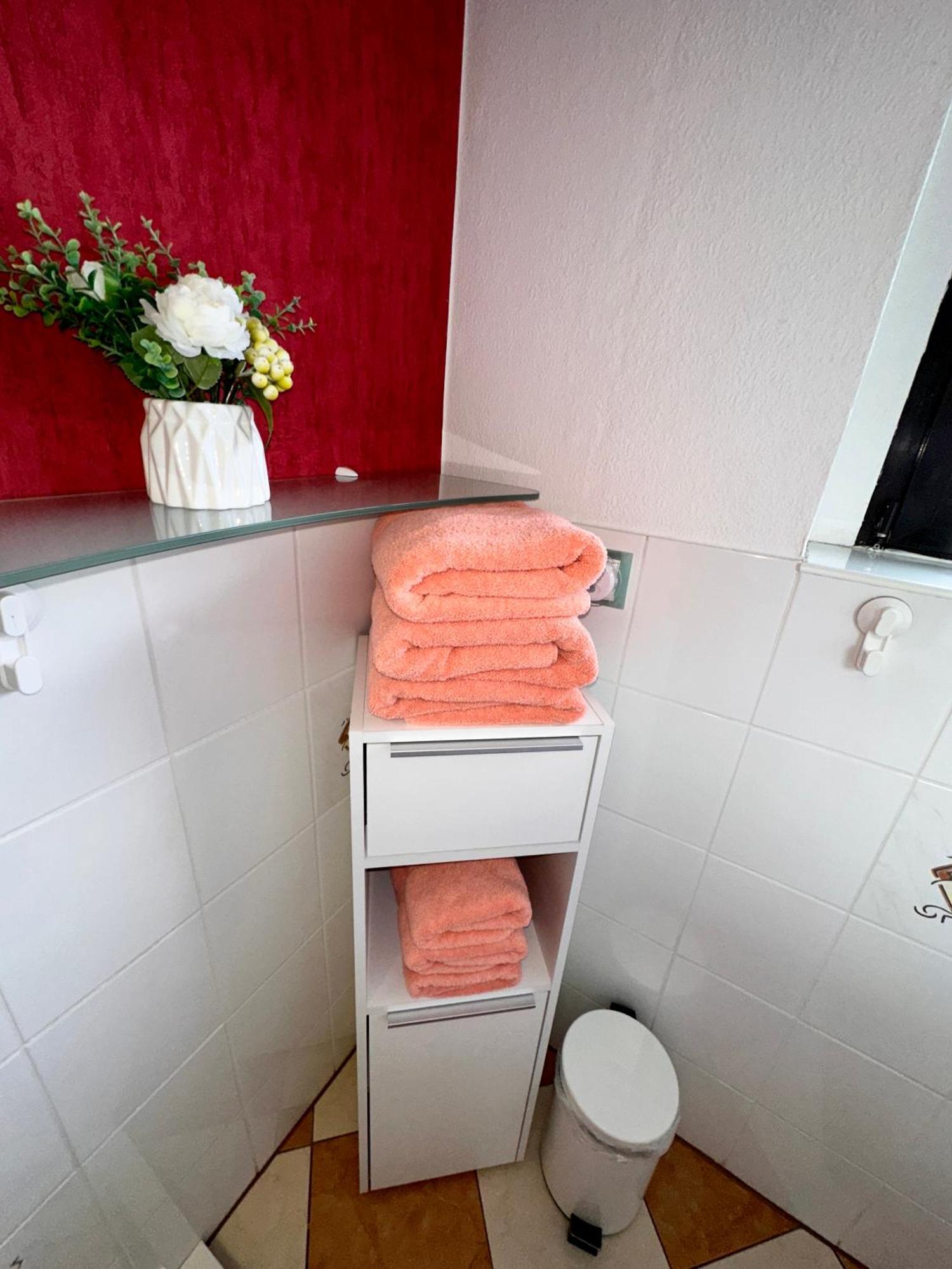 Premium Ferienwohnung Ulf-Dieter Kunstmann Kremmen Esterno foto